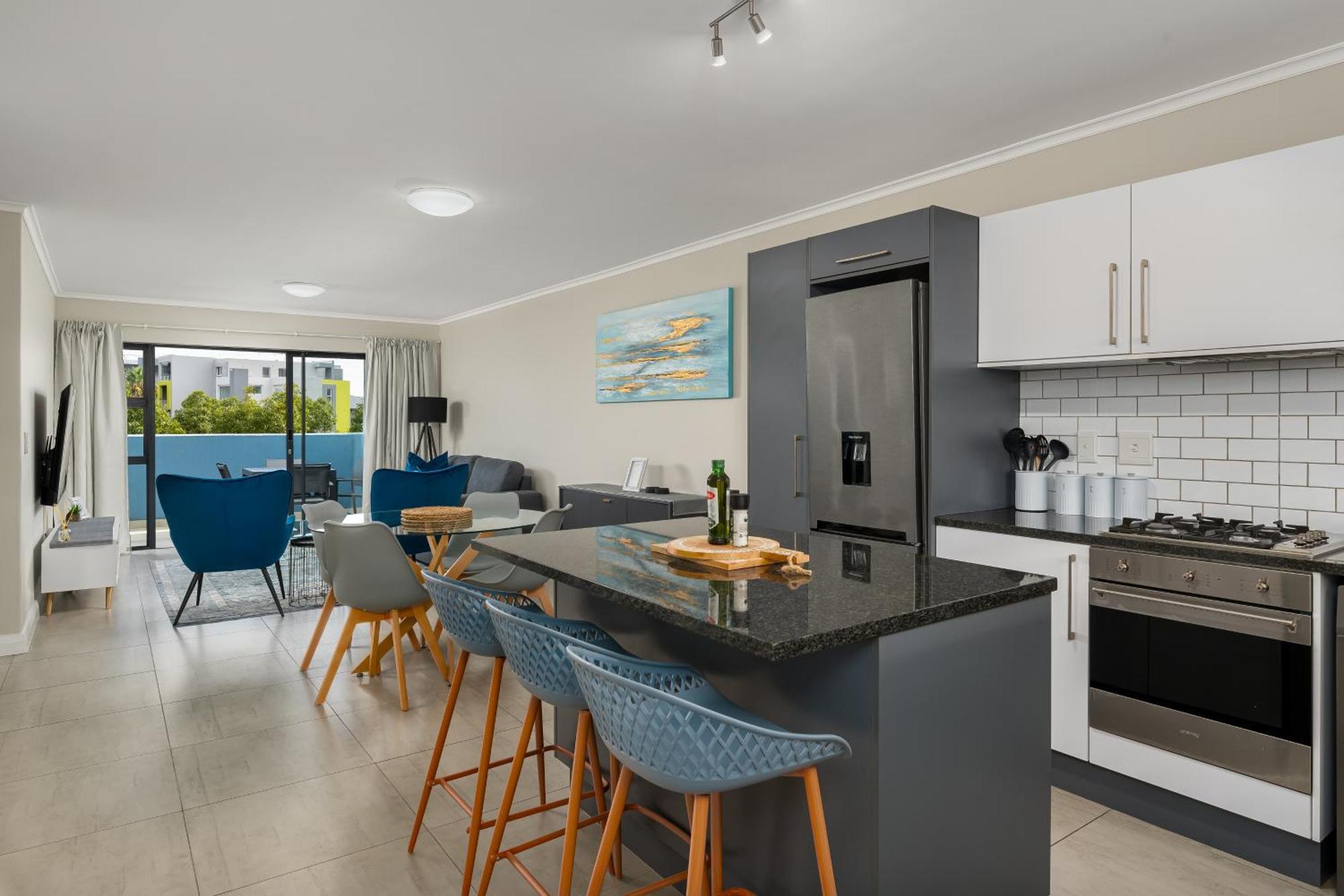 The Terraces Luxury Apartment *